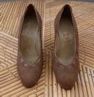 Chaussures vintage des années 1950 en daim marron clair - Pointure 35