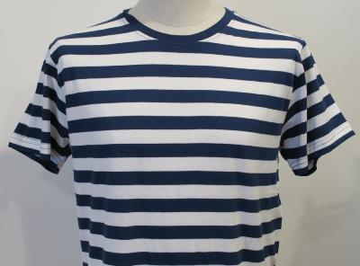 T-shirt rayé blanc et bleu navy