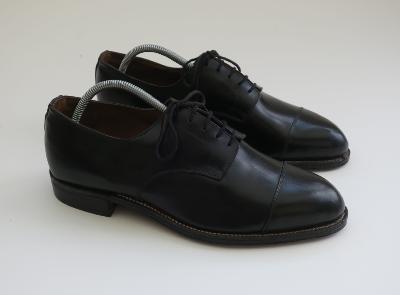 Chaussures vintage des années 50 en cuir noir - Pointure 39,5