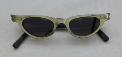 Lunettes de soleil vintage des années 1960